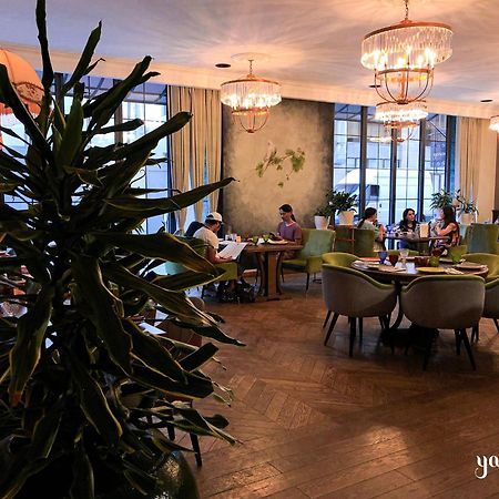 Diamond Hotel Jerevan Buitenkant foto