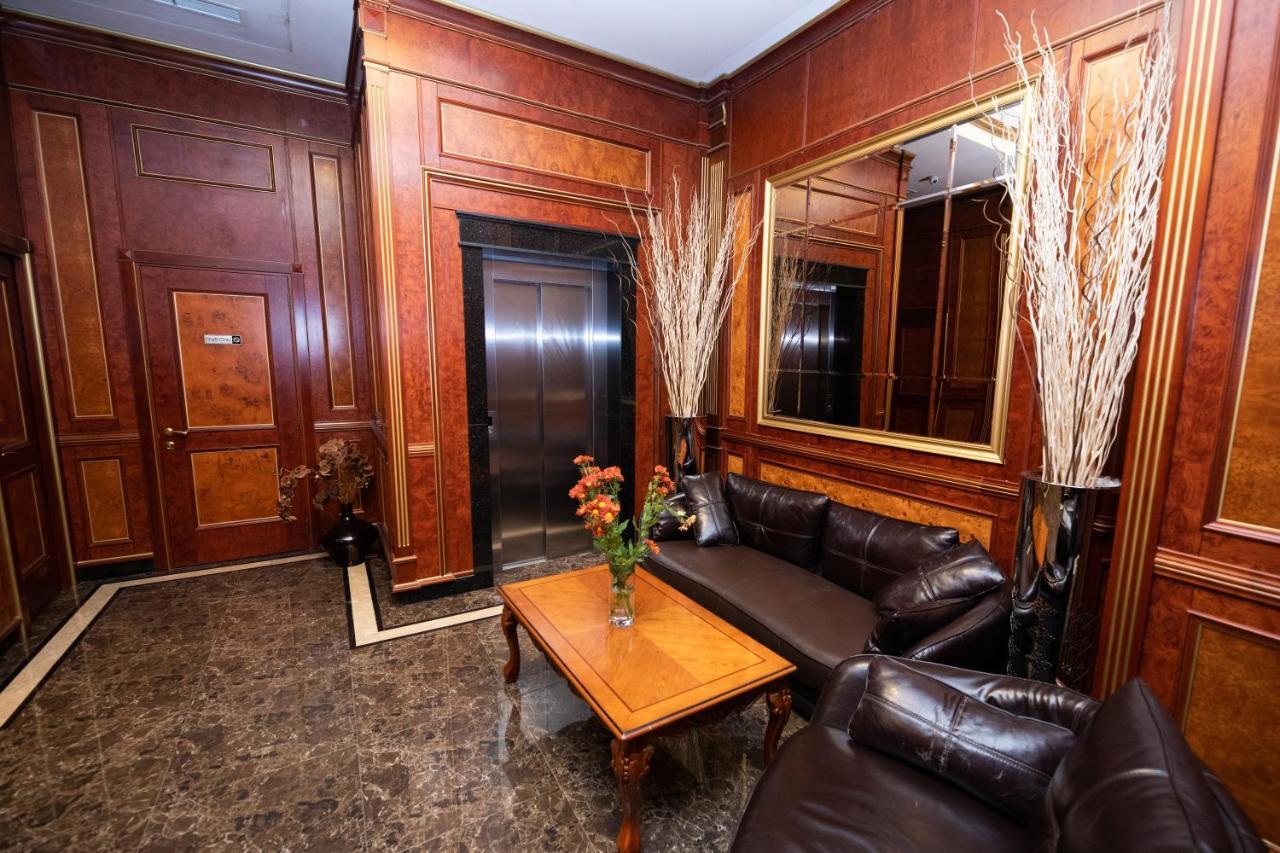 Diamond Hotel Jerevan Buitenkant foto