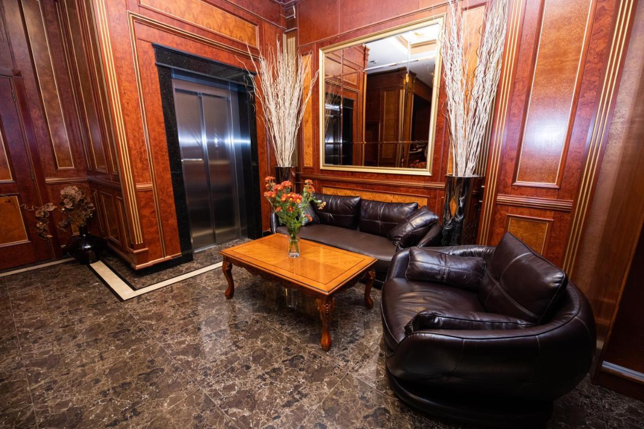 Diamond Hotel Jerevan Buitenkant foto