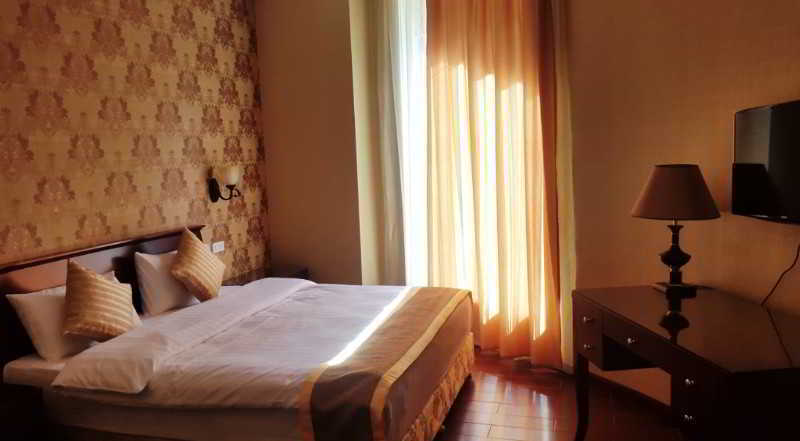 Diamond Hotel Jerevan Buitenkant foto