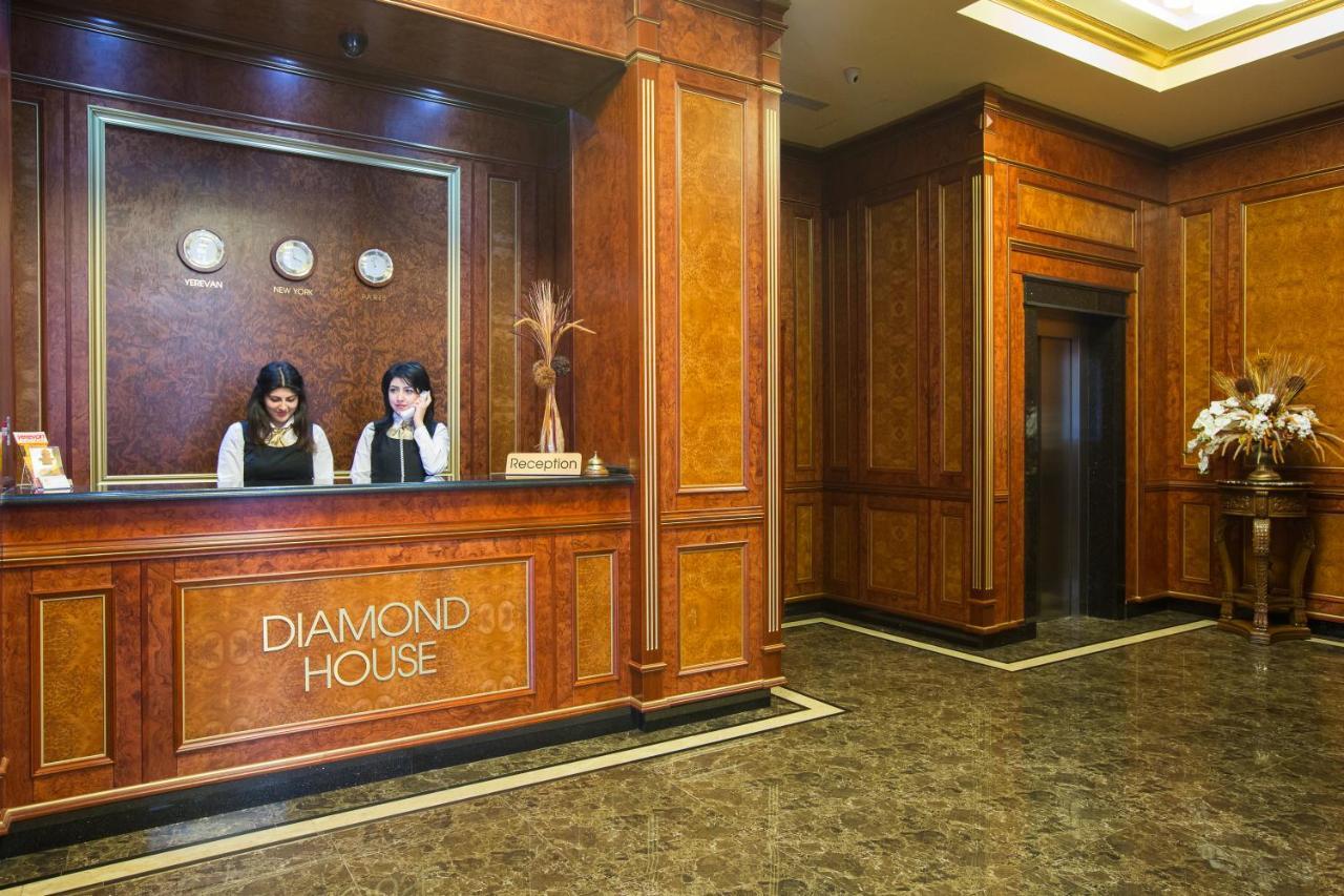 Diamond Hotel Jerevan Buitenkant foto